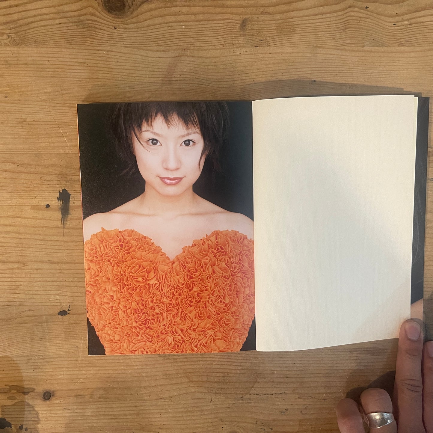 鈴木亜美 art book / Ami Suzuki Art Book