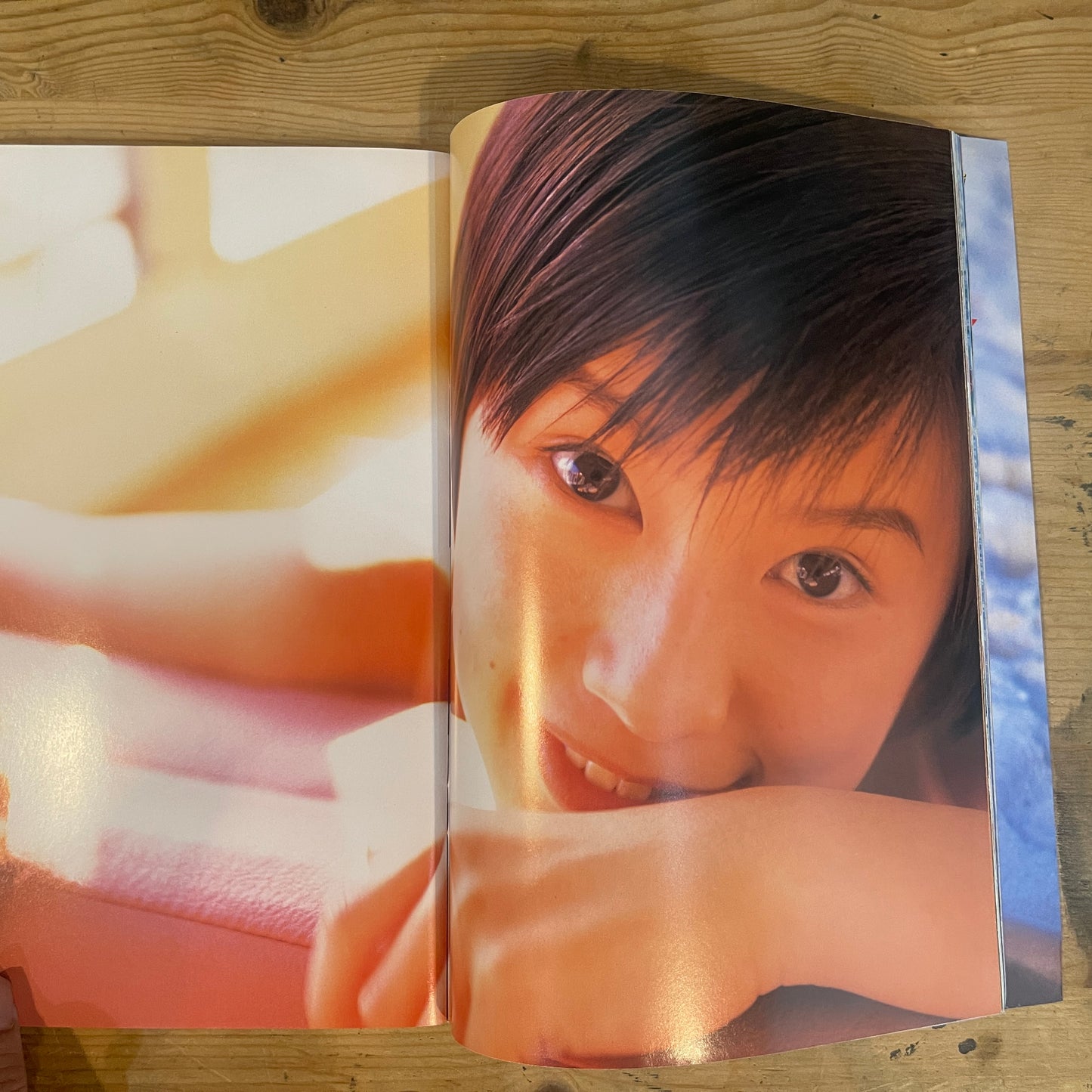 amix SHUEISHA MOOK 鈴木あみ最強ムック / amix SHUEISHA MOOK: The Definitive Ami Suzuki Book
