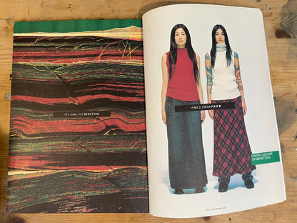 STUDIO VOICE January 2001 No.301 "Visual Quest: From Music Clips to Video Art" | Japanese Magazine