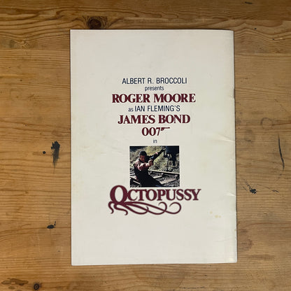 映画 007 オクトパシー パンフレット / 007 Octopussy Official Movie Pamphlet
