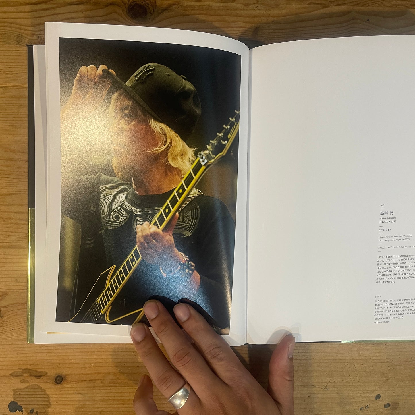 New Era 100th Anniversary Book [Japan] ニューエラを被りこなす日本の100組 / New Era 100th Anniversary Book [Japan]: 100 Japanese Icons & Their New Era Style
