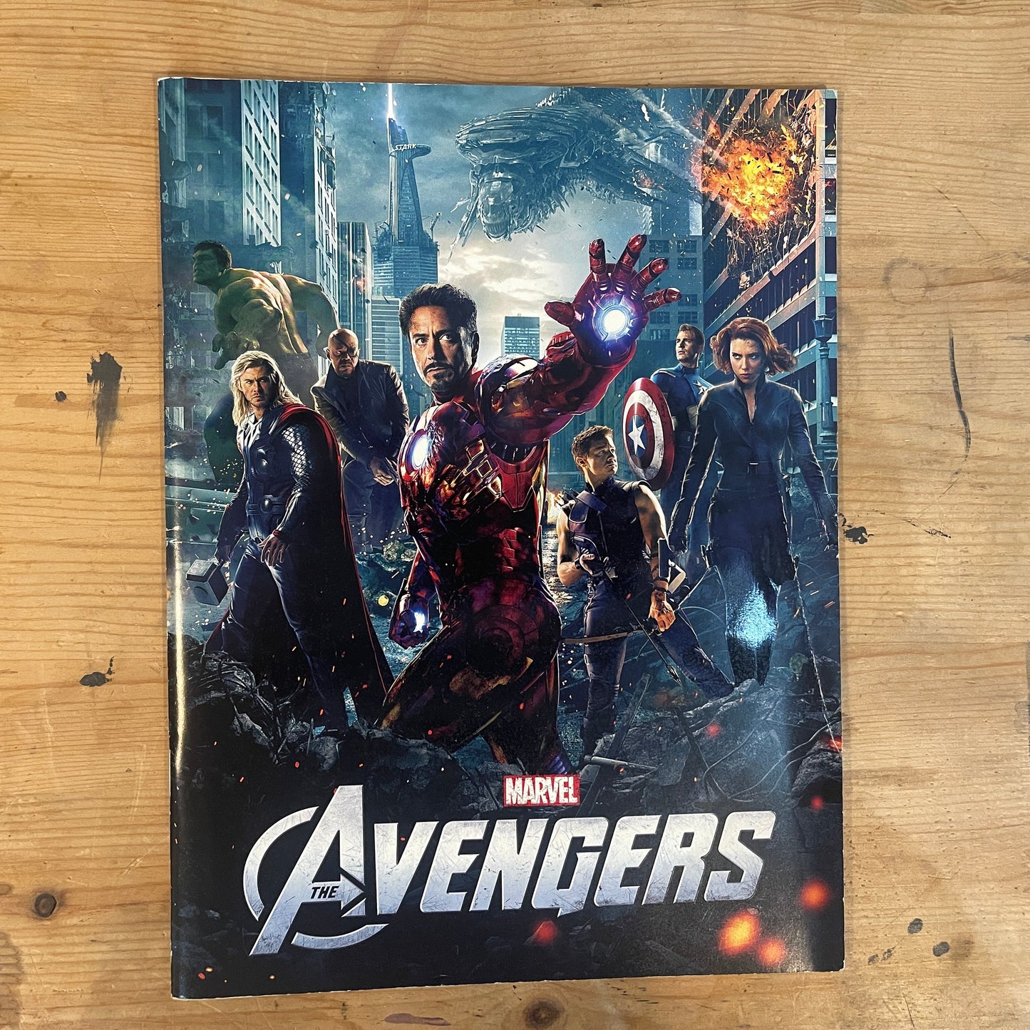映画 AVENGERS パンフレット / The Avengers Movie Pamphlet