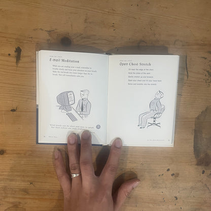 OFFICE YOGA simple stretches for Busy people / オフィスヨガ 忙しい人のためのシンプルなストレッチ
